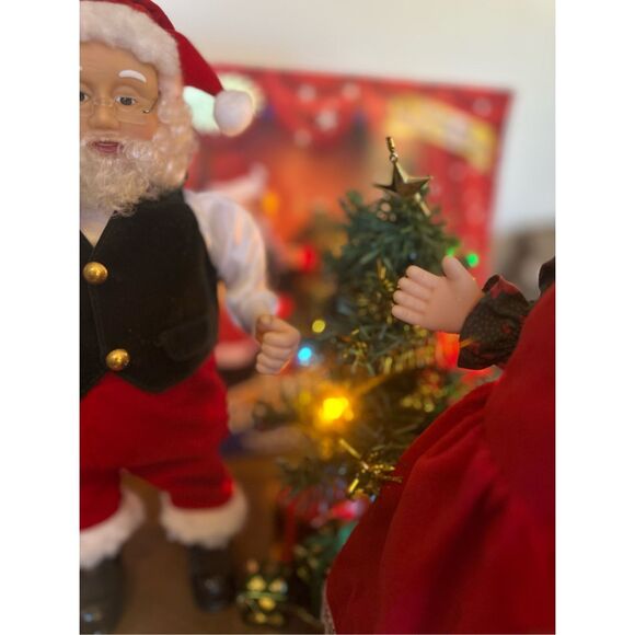 1998 Gemmy Dancing Claus Couple Animated Dancing Singing Santa & Mrs Claus WORKS - Picture 12 of 12